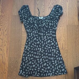 Floral Puff Sleeve Dress
